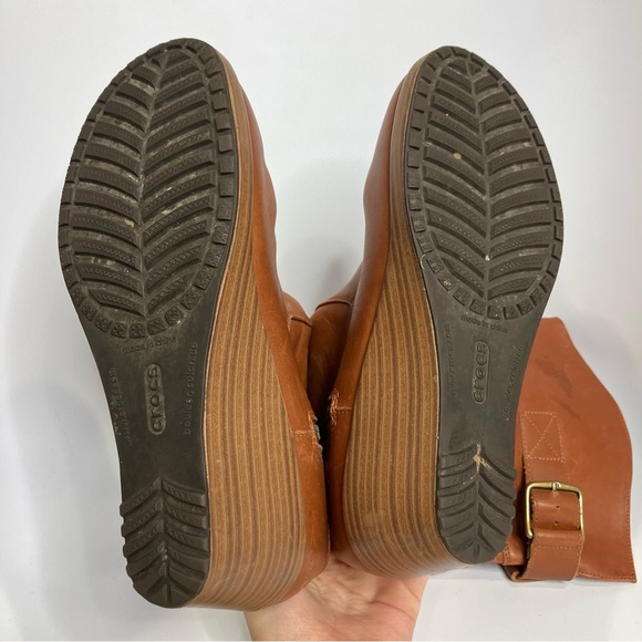 Crocs A-Leigh wedge boots tan casual trendy neutral comfort‎ shoe women size 7.5 - Picture 8 of 10